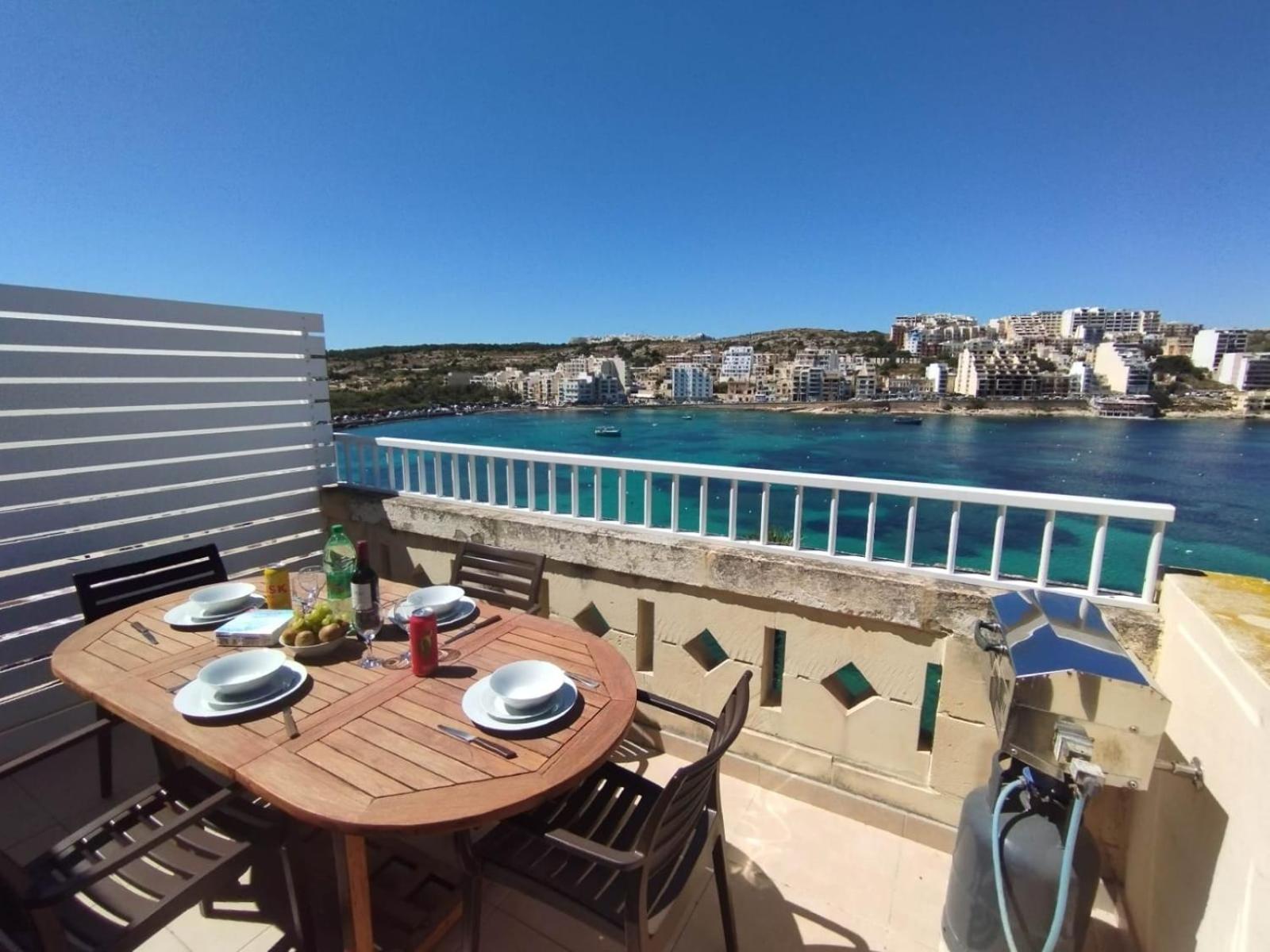 Blue Harbour Seafront Penthouse With Large Terrace With Panoramic Sea Views - By Getawaysmalta Apartment St. Paul's Bay Exterior photo