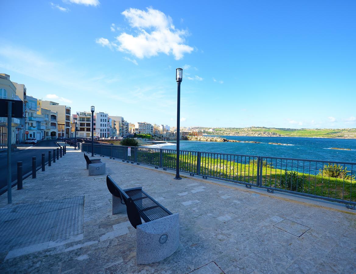 Blue Harbour Seafront Penthouse With Large Terrace With Panoramic Sea Views - By Getawaysmalta Apartment St. Paul's Bay Exterior photo